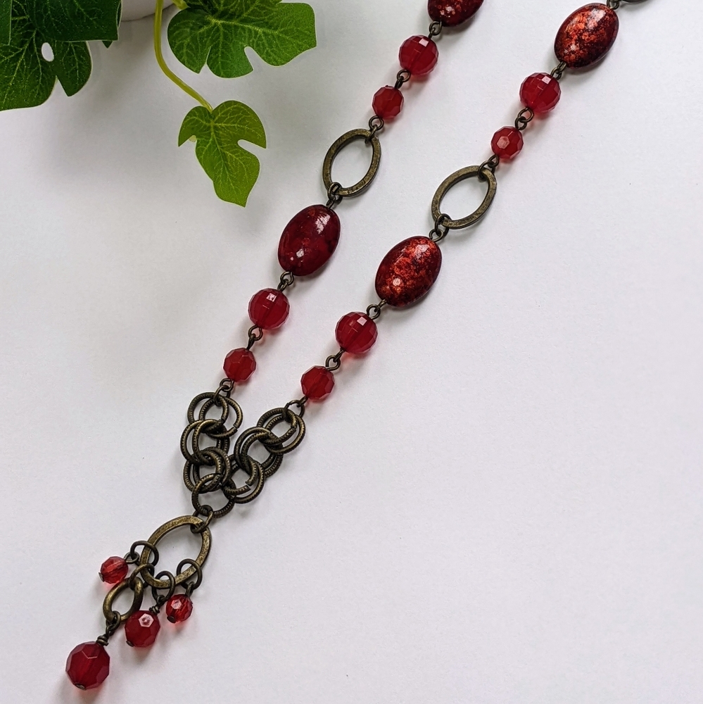 Premier Design red cranberry link vintage look beaded necklace